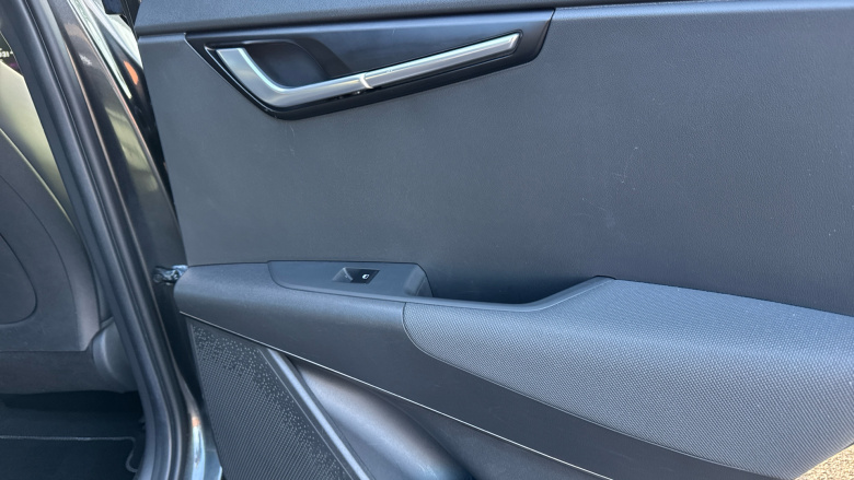 Kia Niro 1.6 GDi Hybrid 3 5dr DCT Hybrid Estate